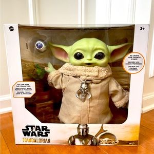 COPY - Star Wars Grogu, The Child 11" Bundle